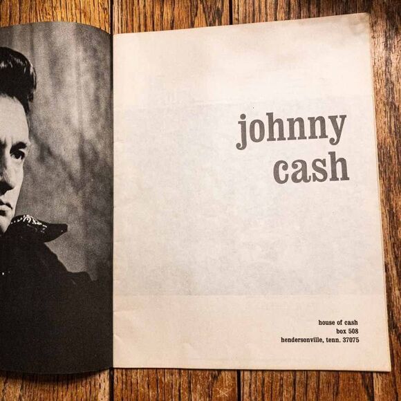 Vintage 1970 The Restless Ballad of Johnny Cash Country Music Fan Book - Picture 2 of 5